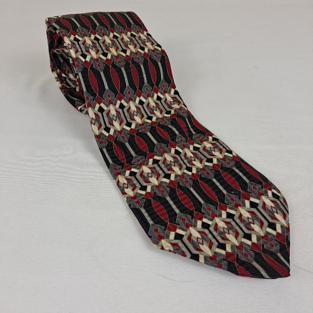Amalfi Men's Tie 100% Silk Red Black Gray White Geometric Print Pattern